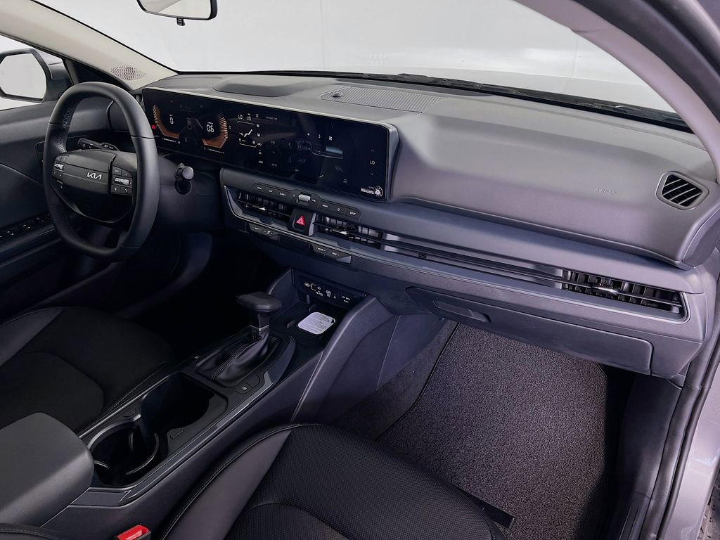 New 2026 Kia K4 EX image 24