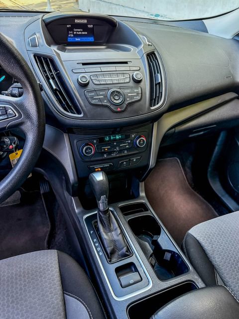 Used 2017 Ford Escape SE image 7