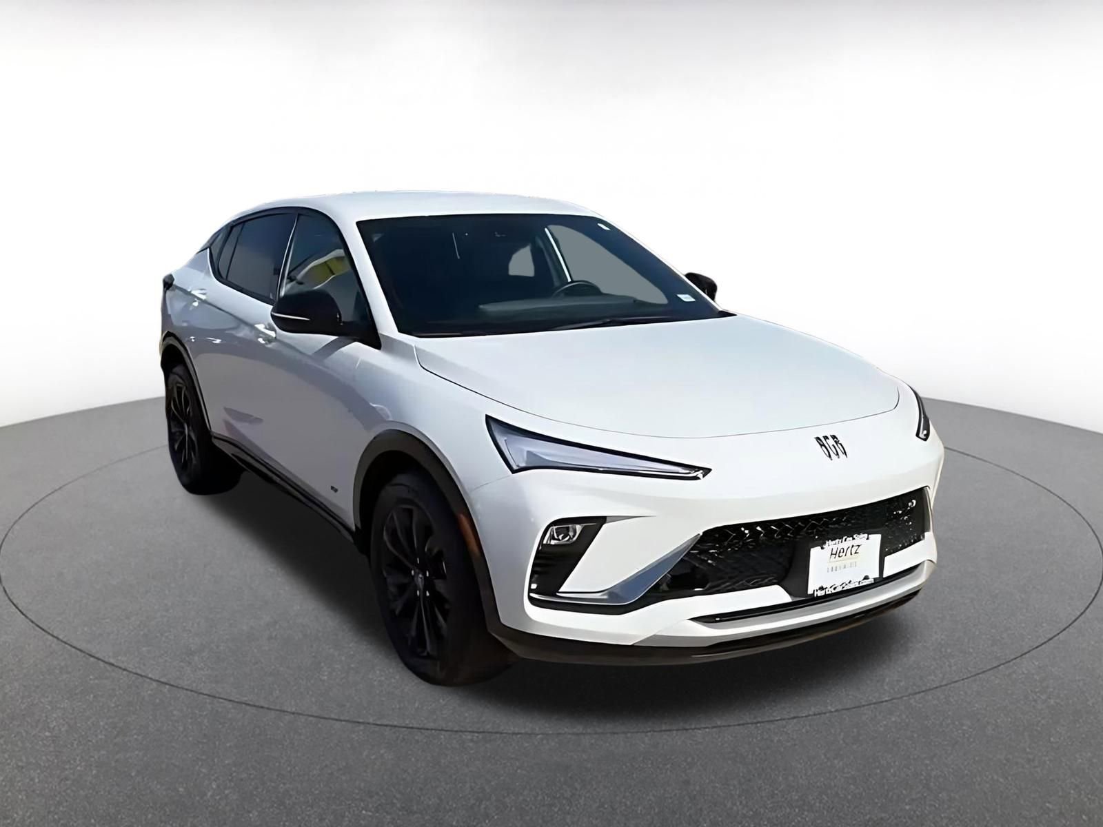 Used 2025 Buick Envista Sport Touring image 3