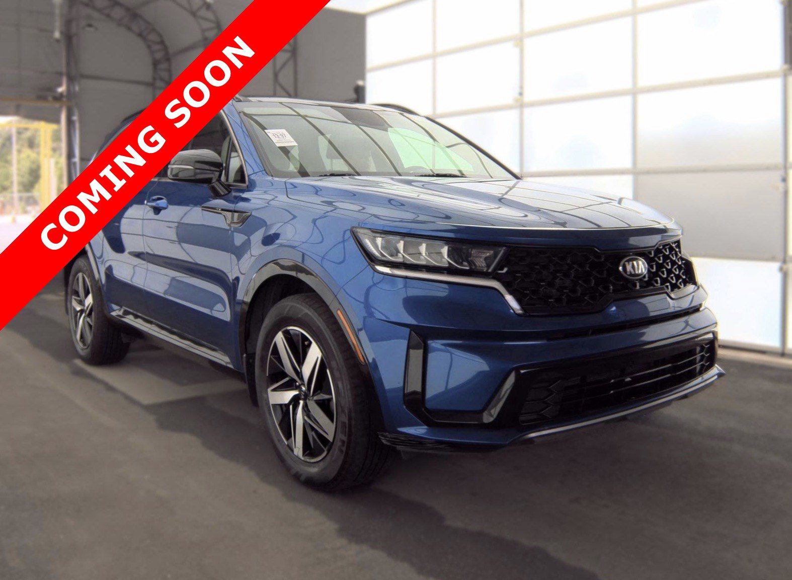 Used 2021 Kia Sorento S w/ Panoramic Sunroof Package FWD image 3