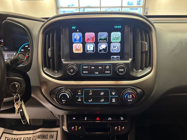 Used 2016 Chevrolet Colorado Z71 AWD/4WD image 10