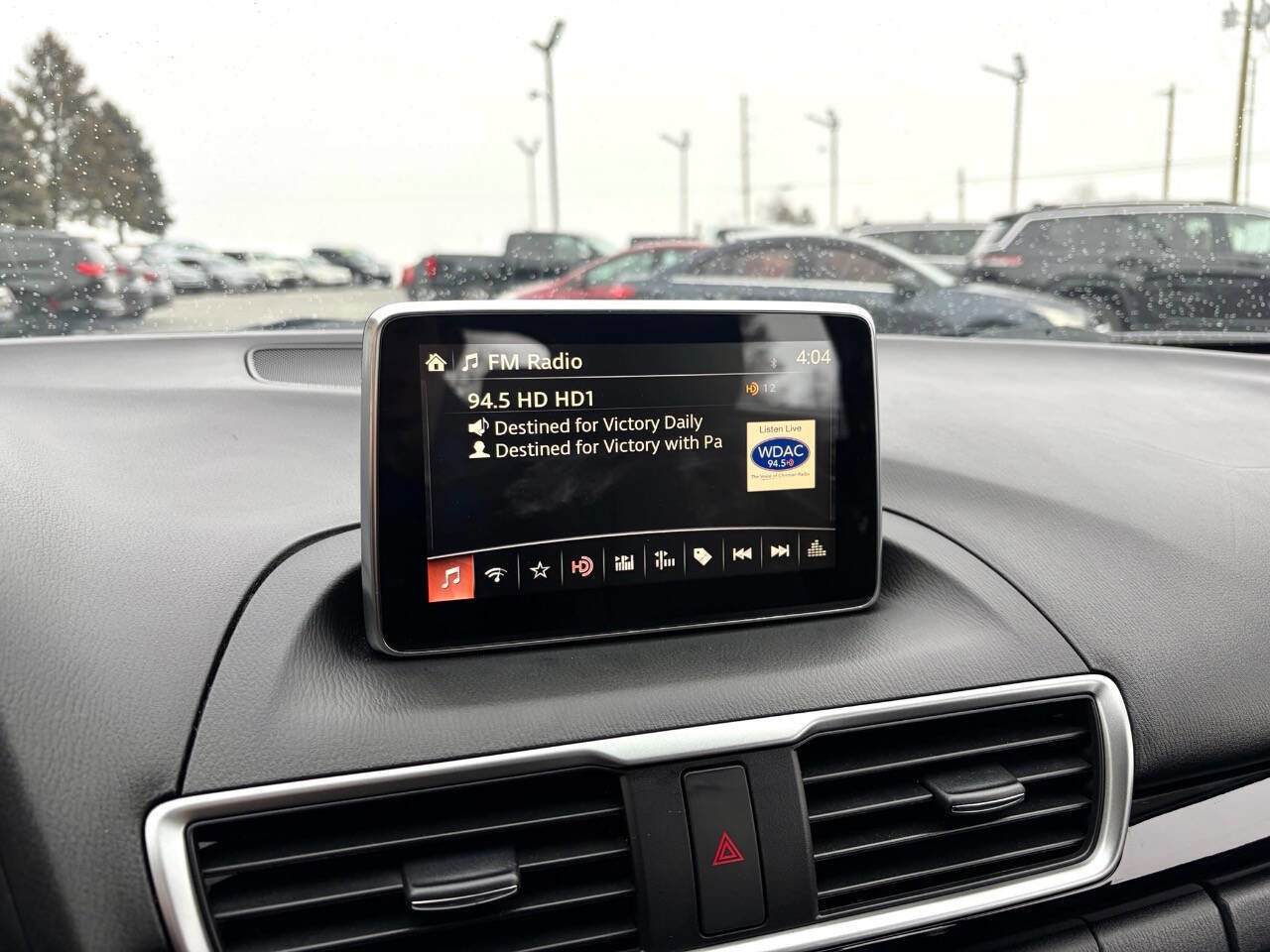 Used 2015 MAZDA MAZDA3 i Sport image 18