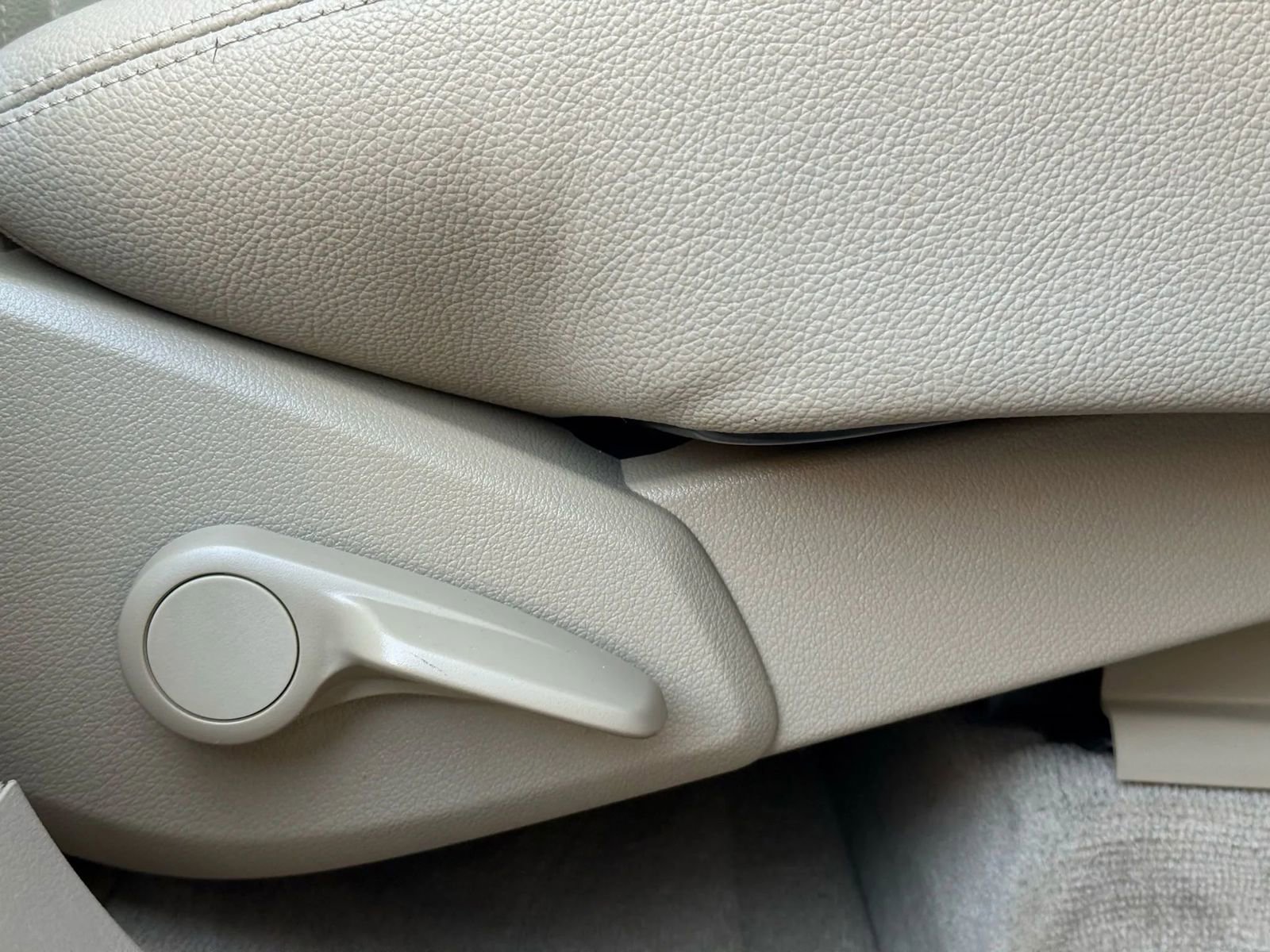 Used 2015 Mercedes-Benz GL 450 4MATIC image 44