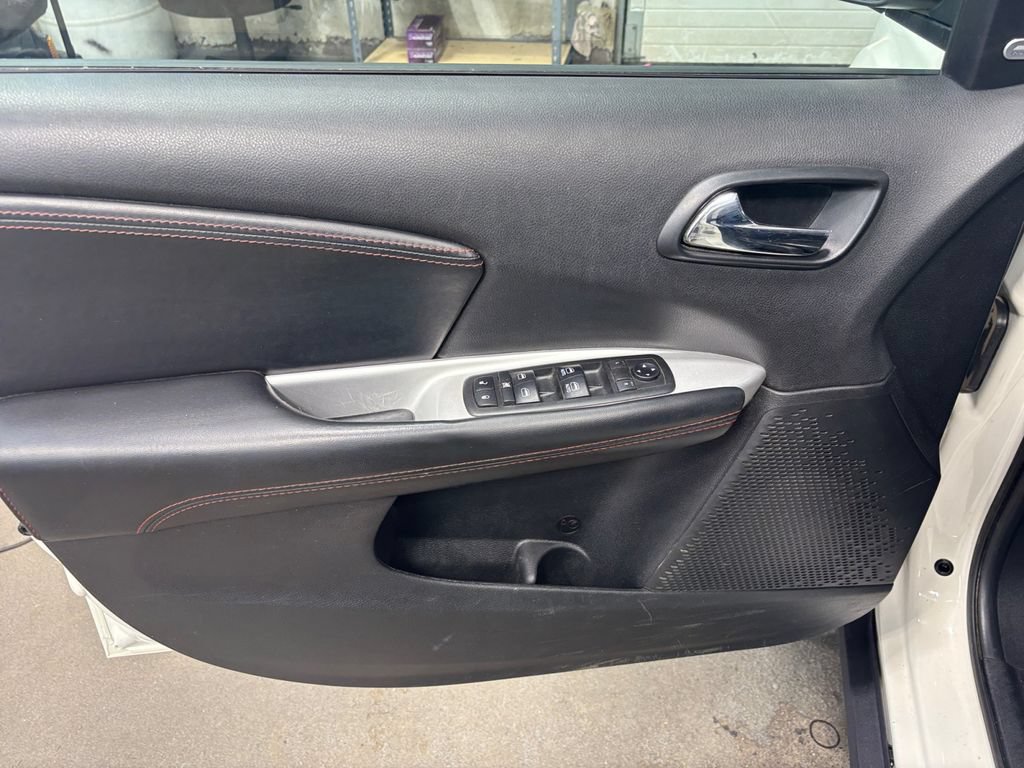 Used 2019 Dodge Journey GT AWD/4WD image 16