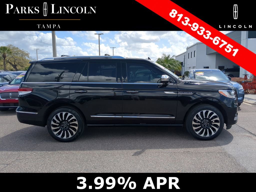 Certified 2022 Lincoln Navigator Black Label image 3