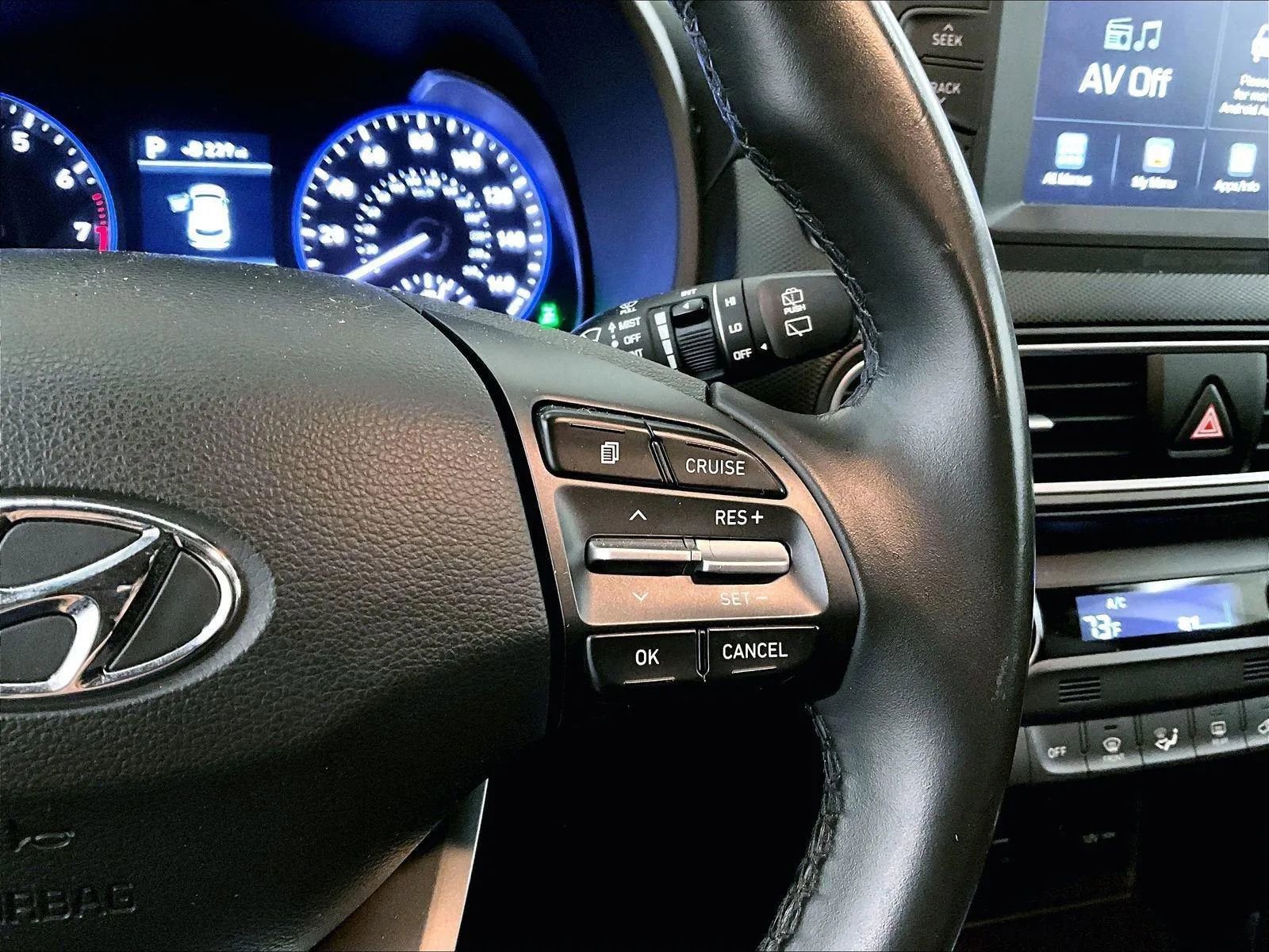 Used 2018 Hyundai Kona Limited AWD/4WD image 18