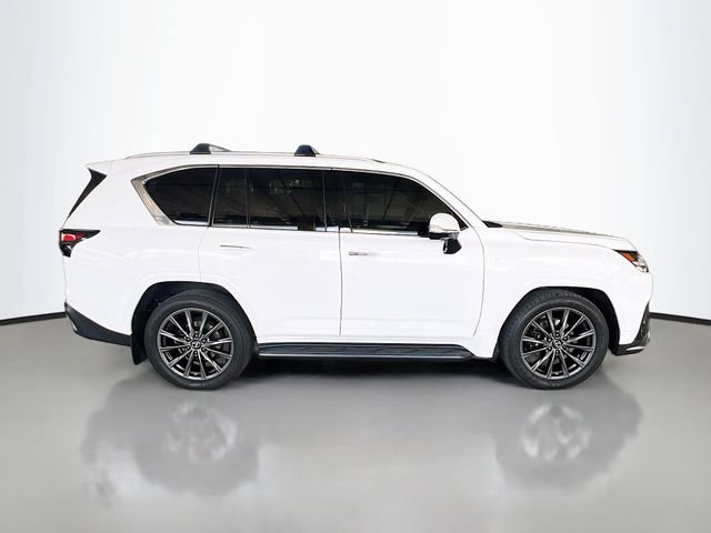 Used 2023 Lexus LX 600 F Sport w/ Accessory Package (Z1) image 9