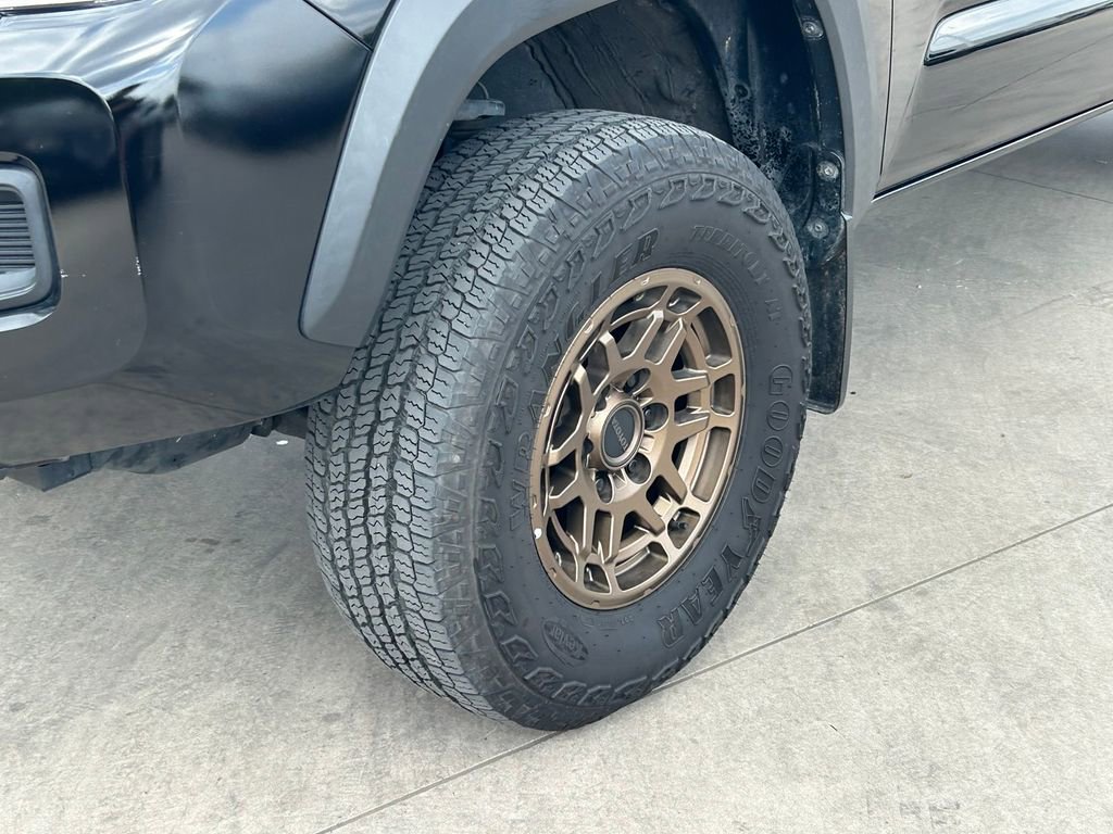 Certified 2023 Toyota Tacoma 4x4 Double Cab w/ Trail Edition image 9