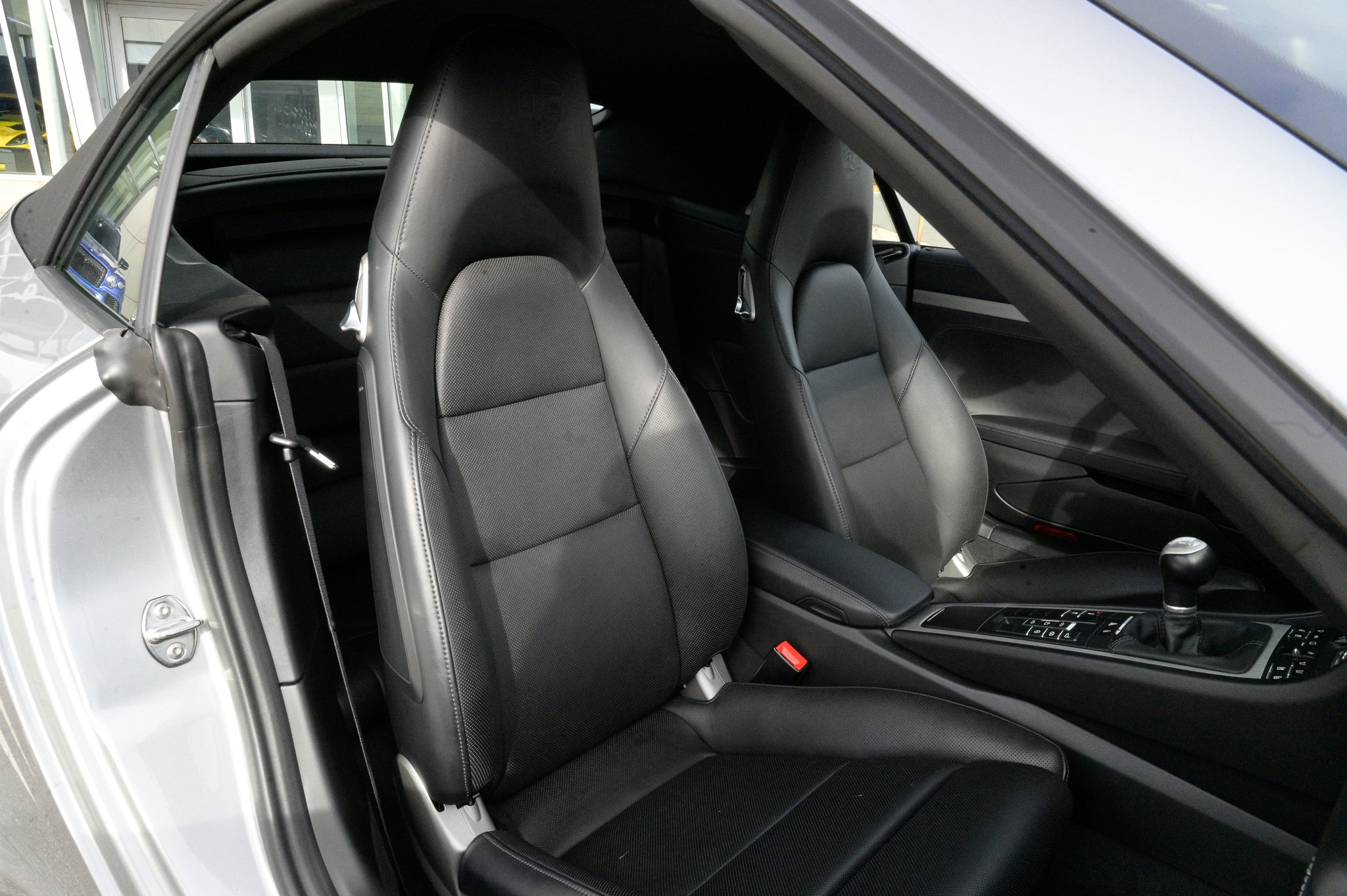 Used 2017 Porsche 911 Carrera 4S image 38