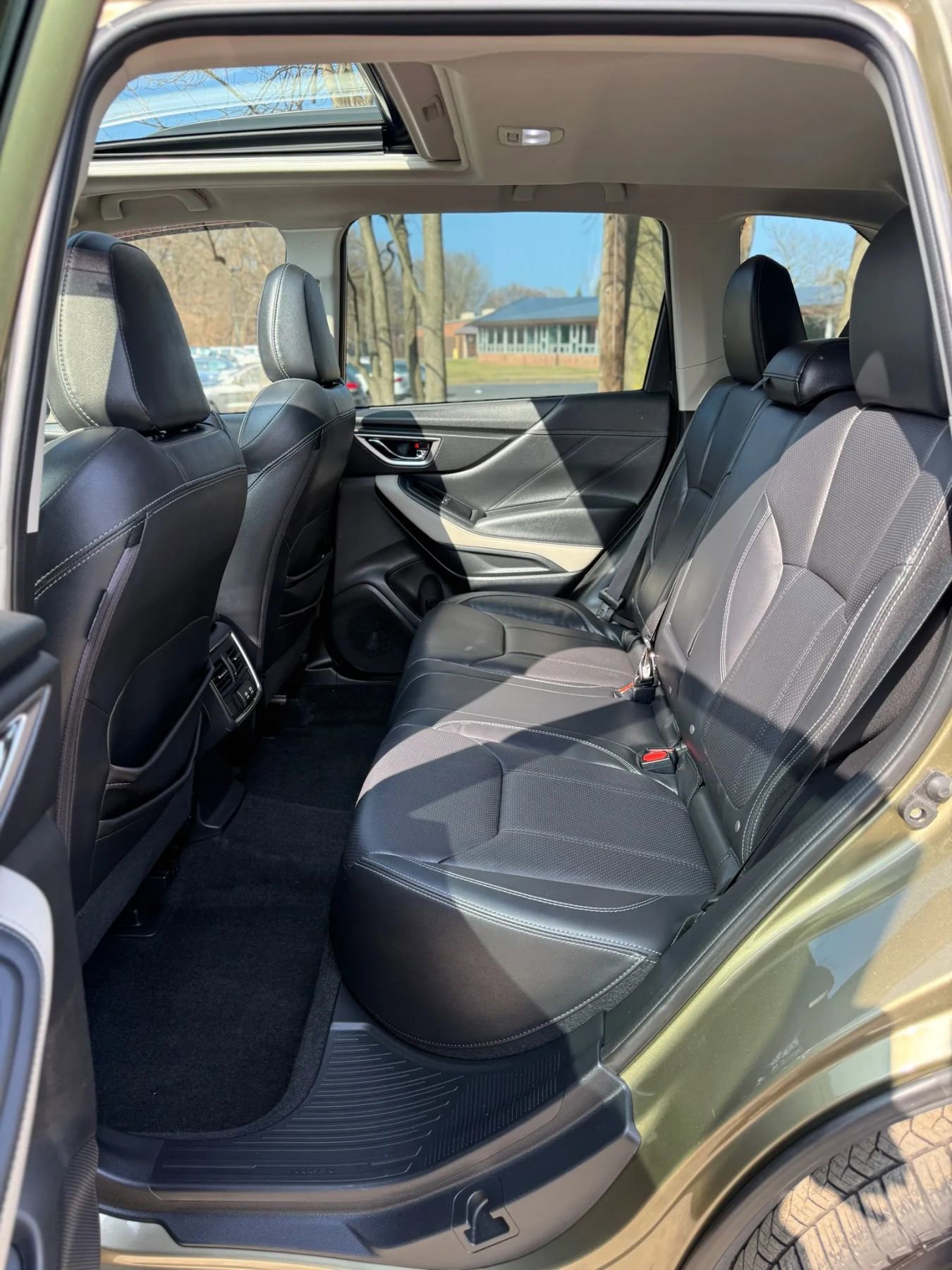 Used 2023 Subaru Forester Limited image 19