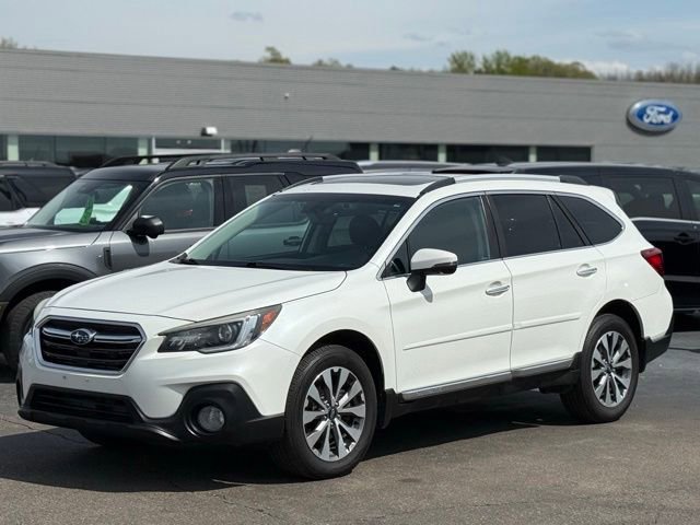 Used 2018 Subaru Outback 3.6R Touring AWD/4WD image 35