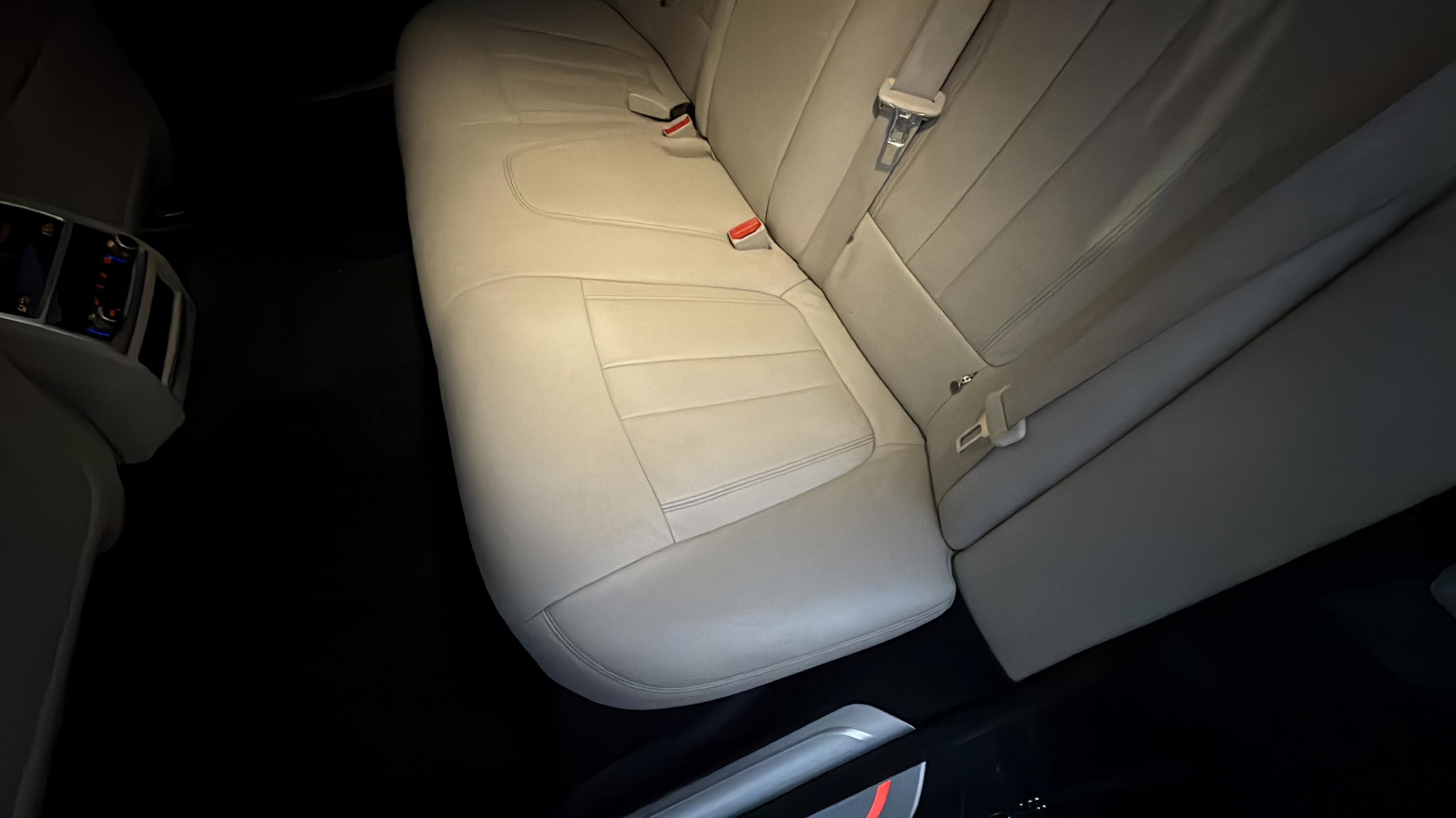 Used 2016 BMW 740i image 26