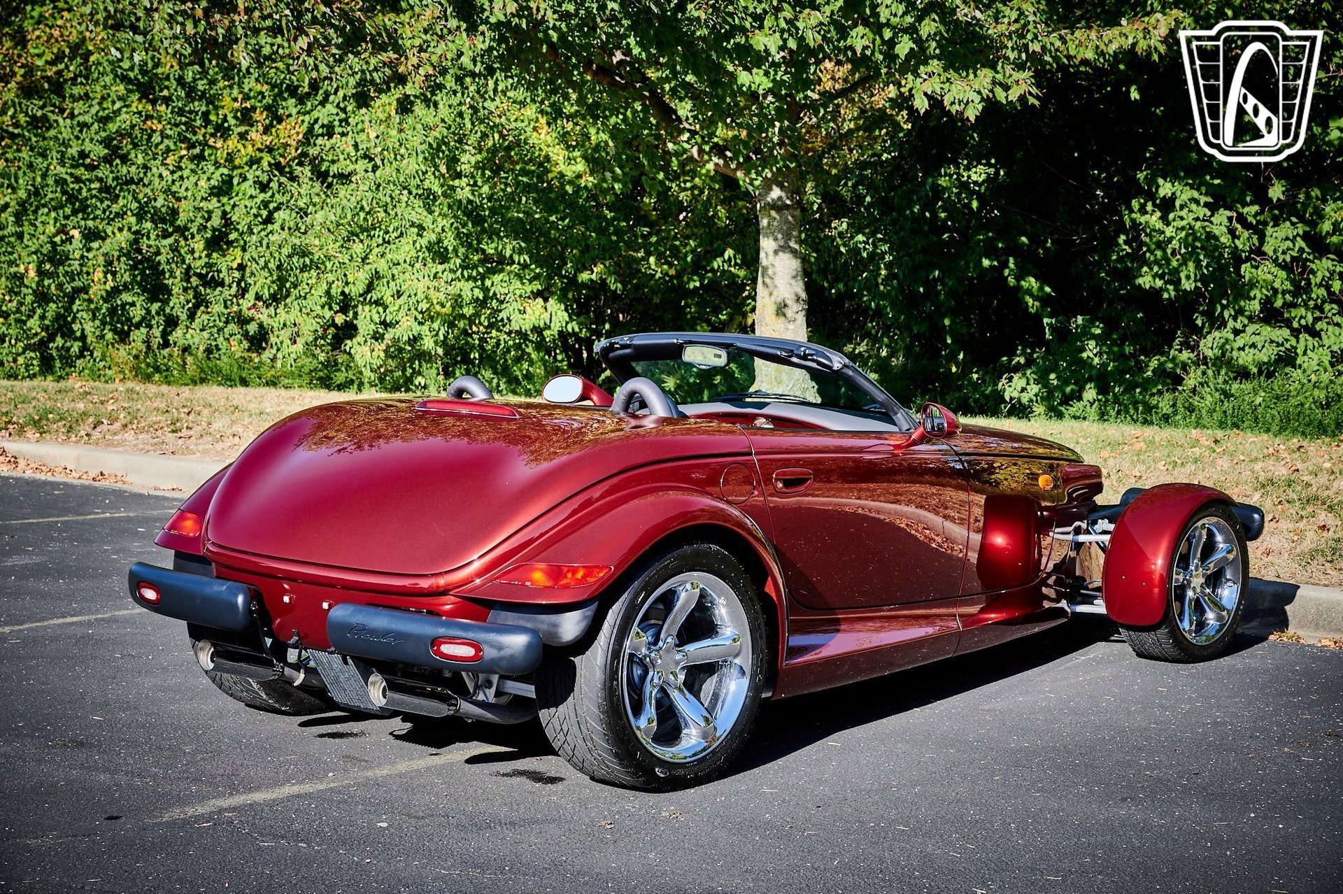 Used 2002 Chrysler Prowler image 14