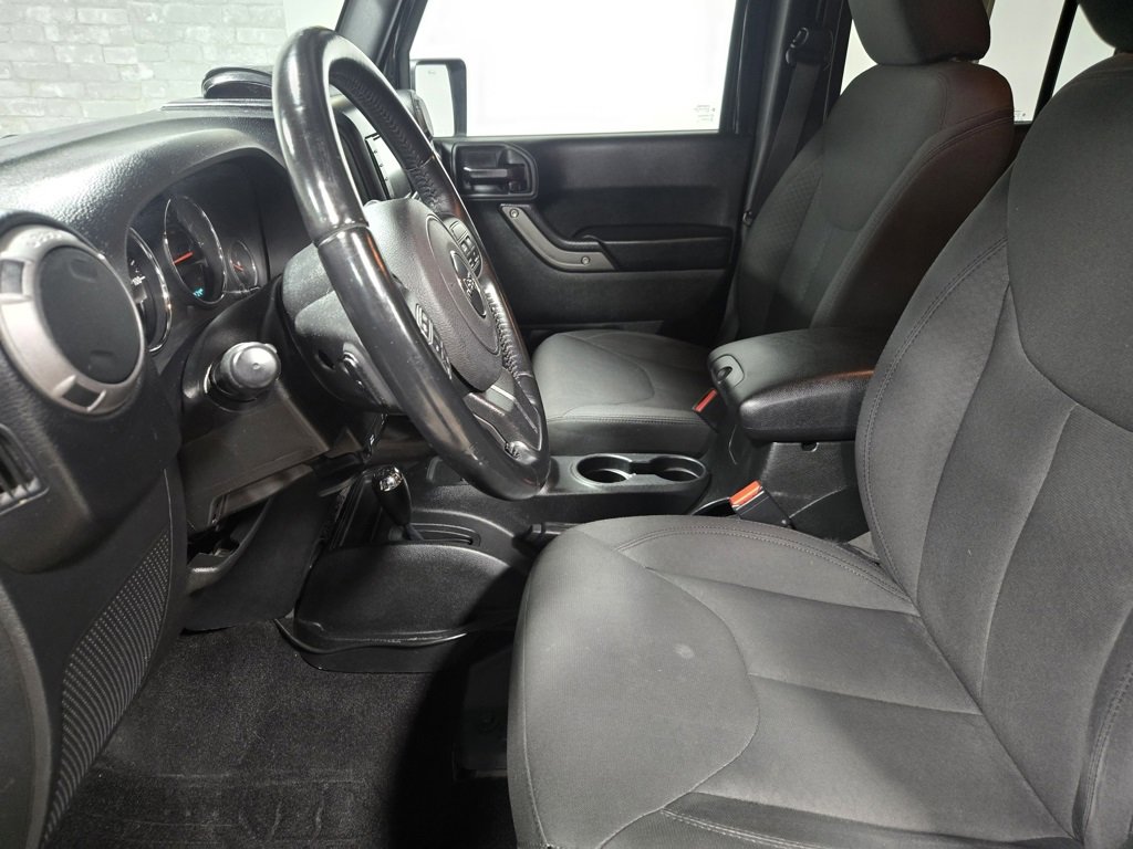 Used 2017 Jeep Wrangler Unlimited Sport w/ Connectivity Group image 8