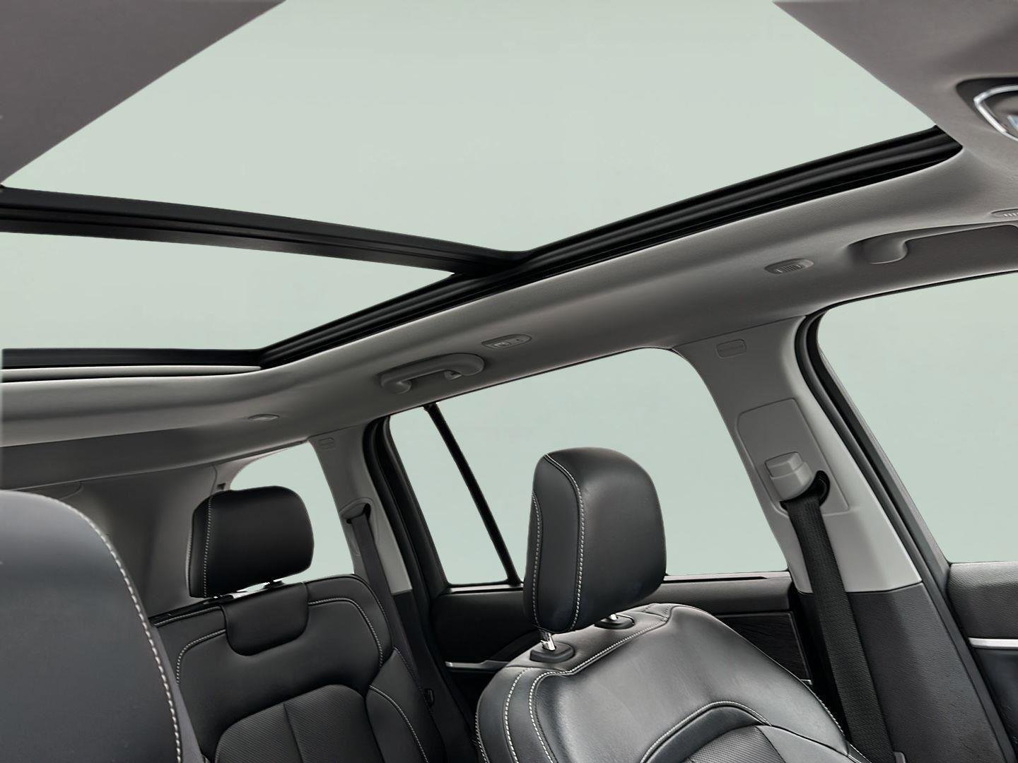 Used 2023 Jeep Grand Cherokee 30th Anniversary image 27