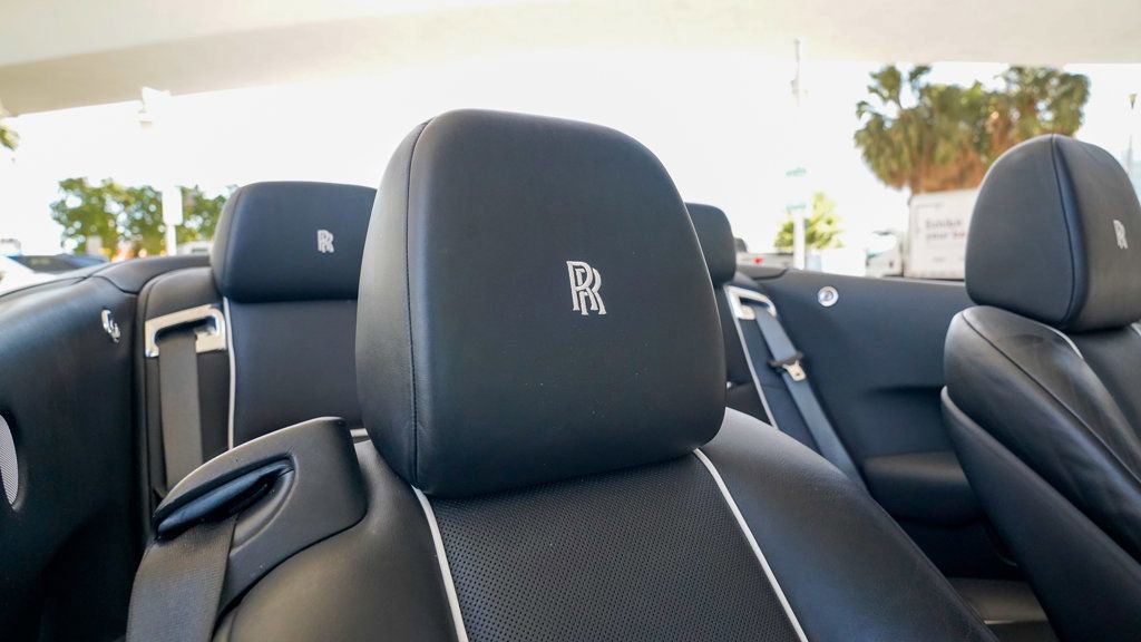 Used 2016 Rolls-Royce Dawn image 77