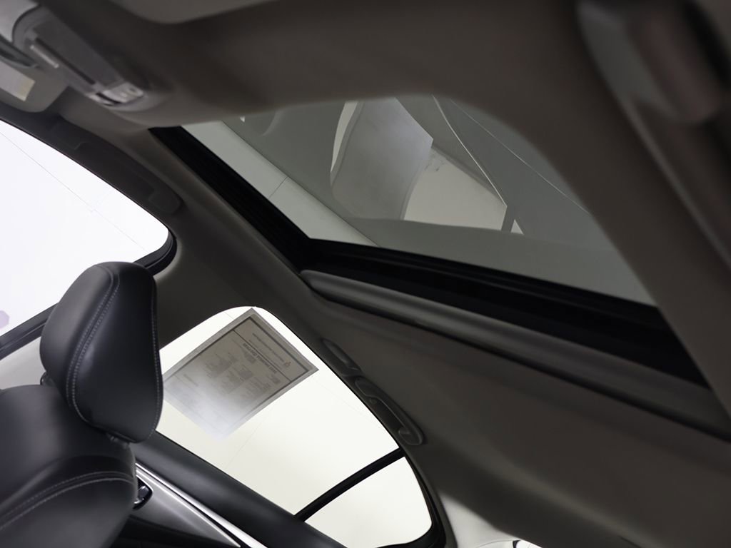 Used 2023 INFINITI Q50 Luxe image 19