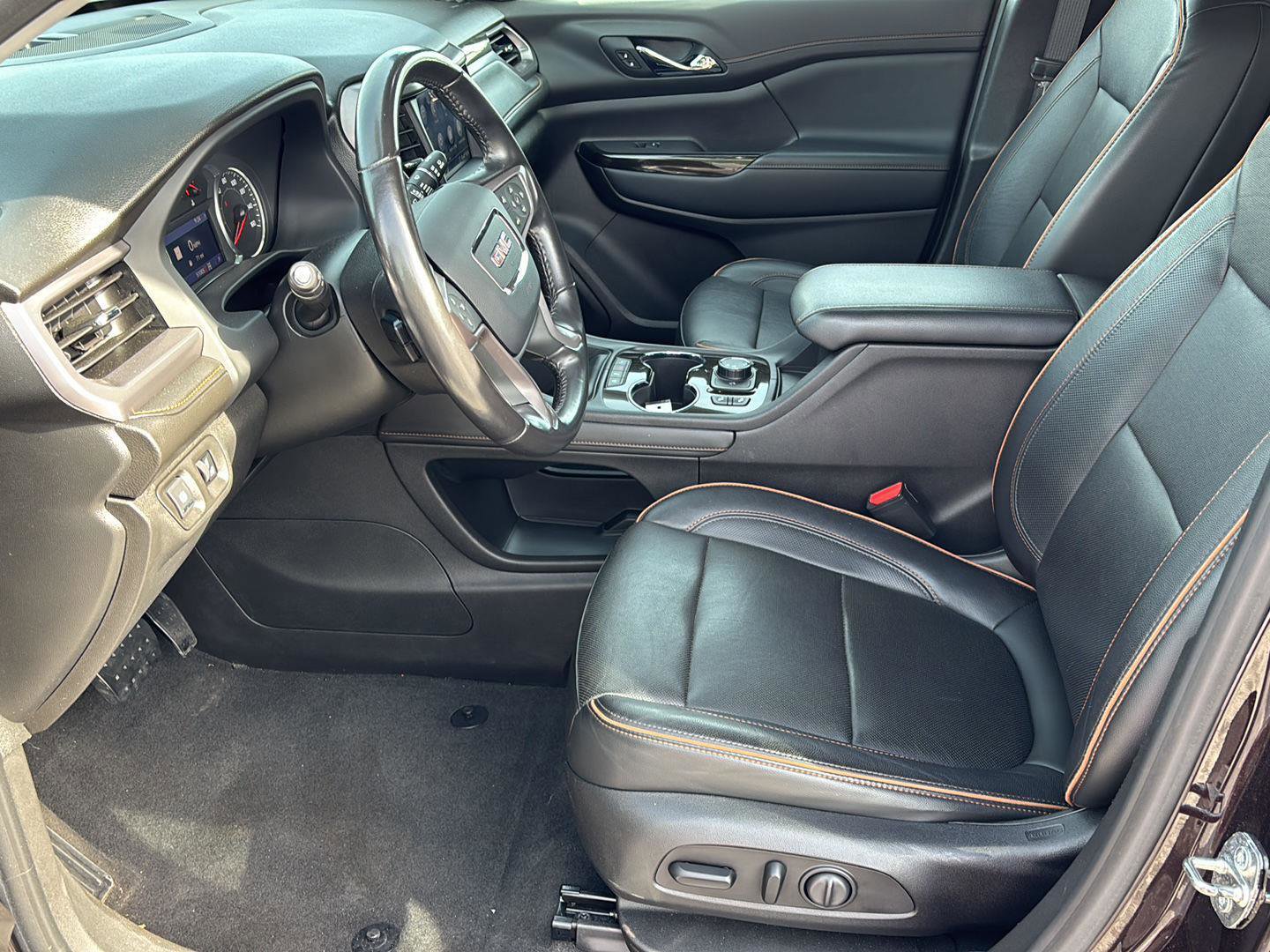 Used 2020 GMC Acadia AT4 w/ LPO, Roadside Safety Package image 13