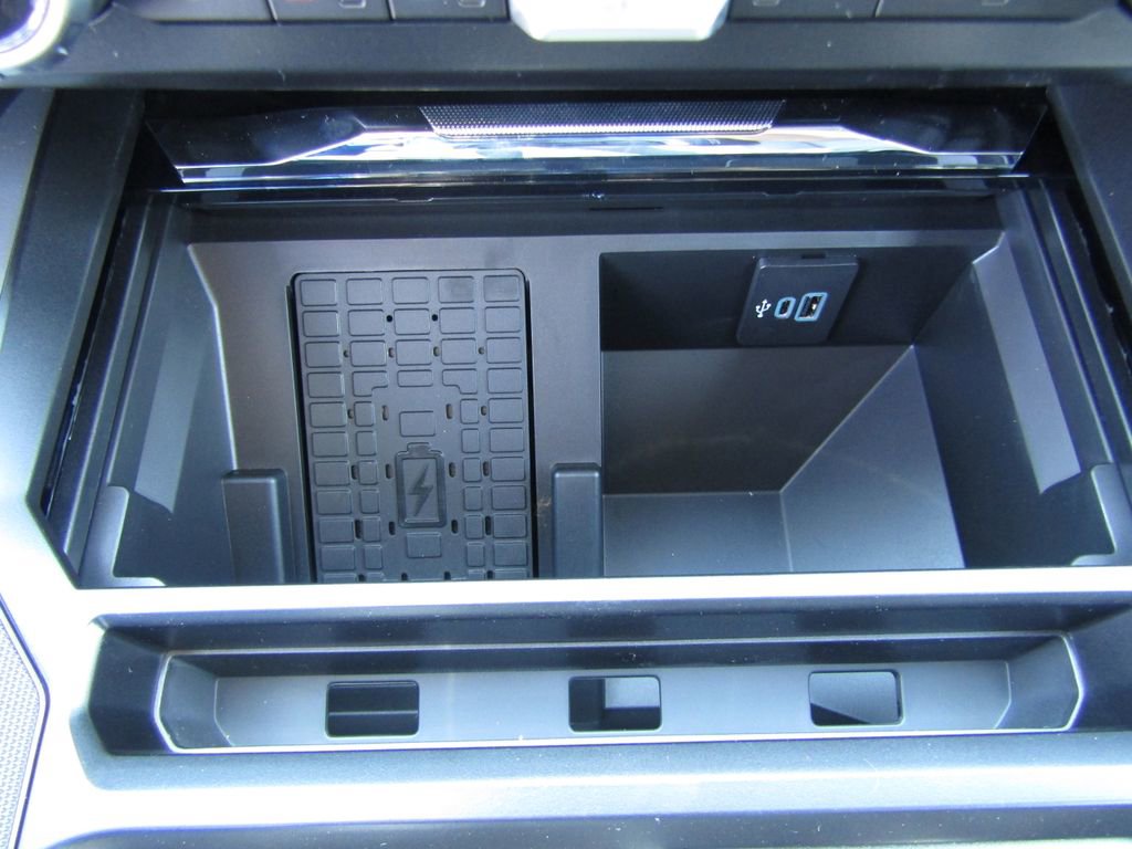 New 2026 Ford F350 Lariat w/ FX4 Off-Road Package image 29