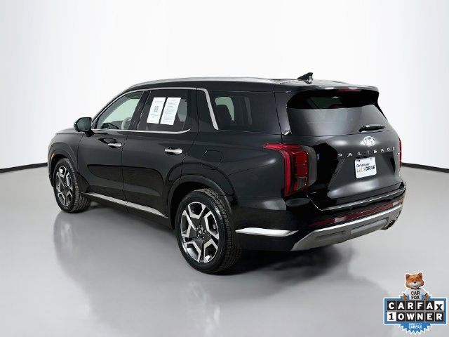 Used 2023 Hyundai Palisade Limited w/ Cargo Package AWD/4WD image 12