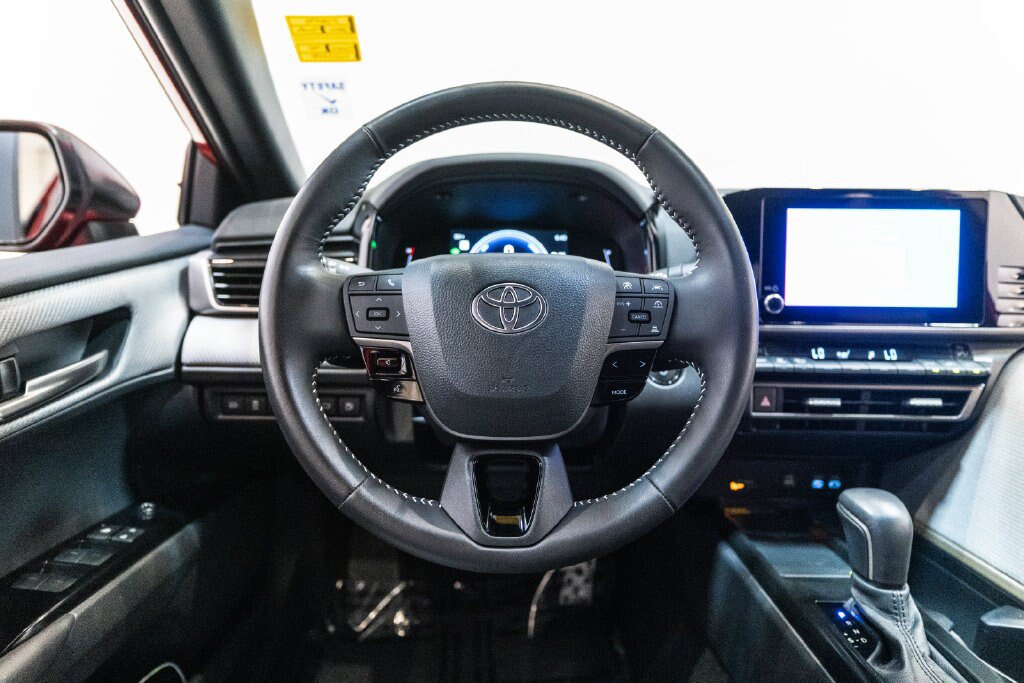 Certified 2026 Toyota Camry SE FWD image 16