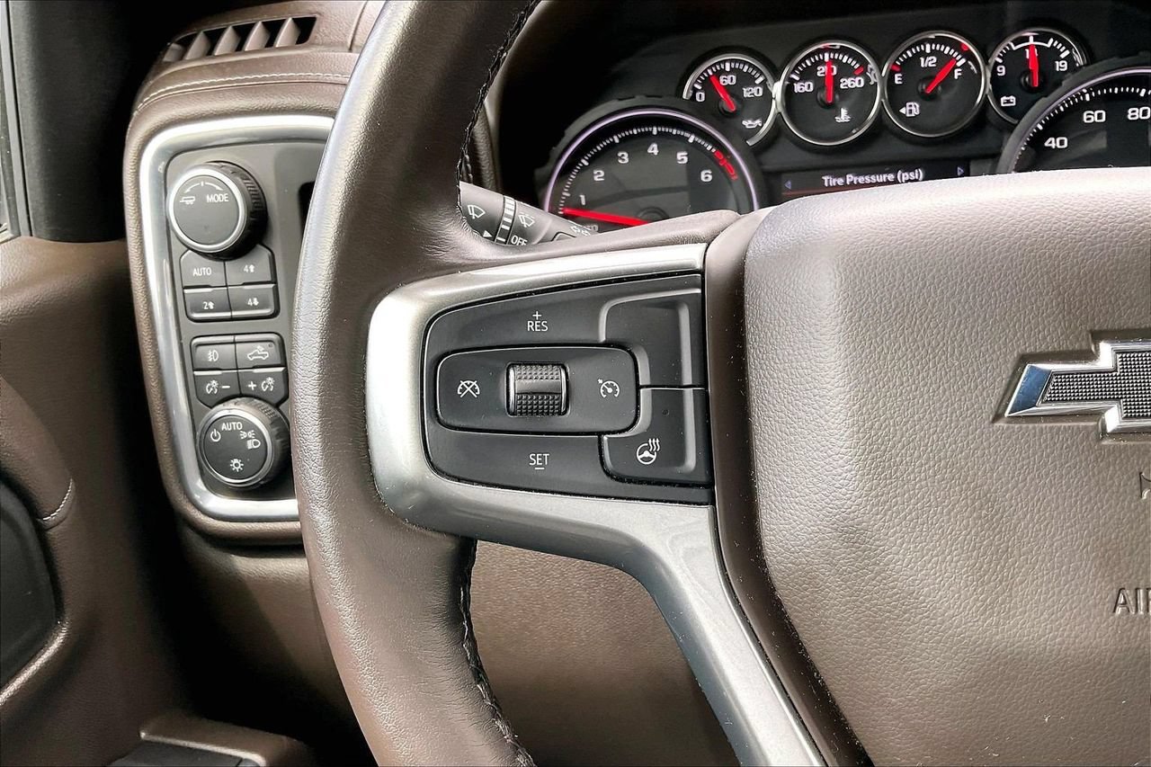 Used 2021 Chevrolet Silverado 1500 RST w/ Z71 Off-Road Package AWD/4WD image 29