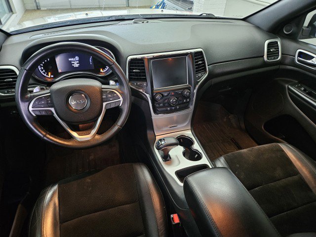 Used 2015 Jeep Grand Cherokee Altitude AWD/4WD image 19