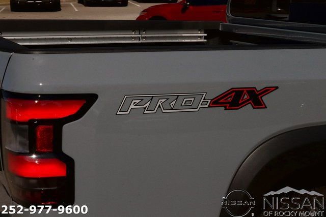New 2025 Nissan Frontier PRO-4X w/ Pro Premium Package AWD/4WD image 8