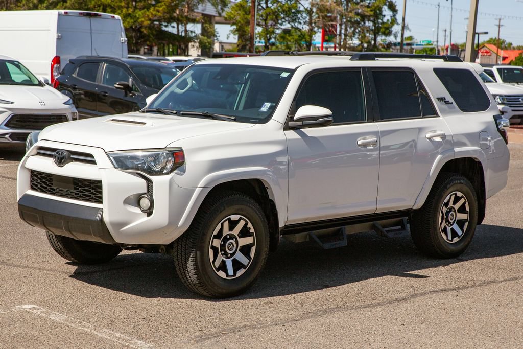 Used 2020 Toyota 4Runner TRD Off-Road Premium AWD/4WD image 9