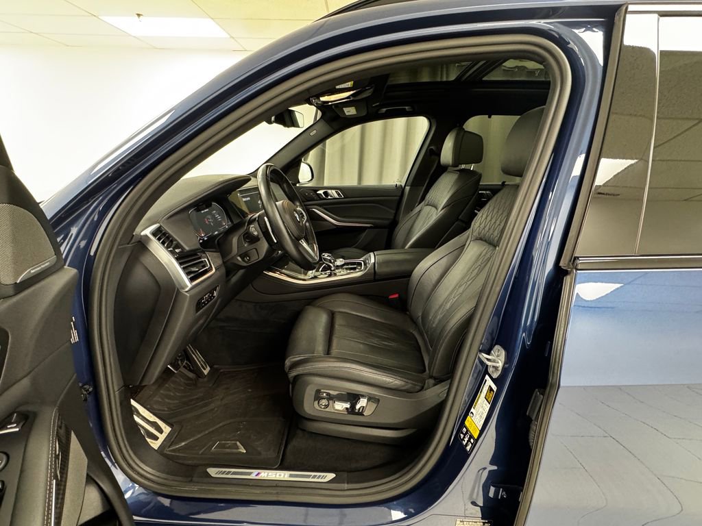 Used 2023 BMW X5 M50i w/ Executive Package image 10