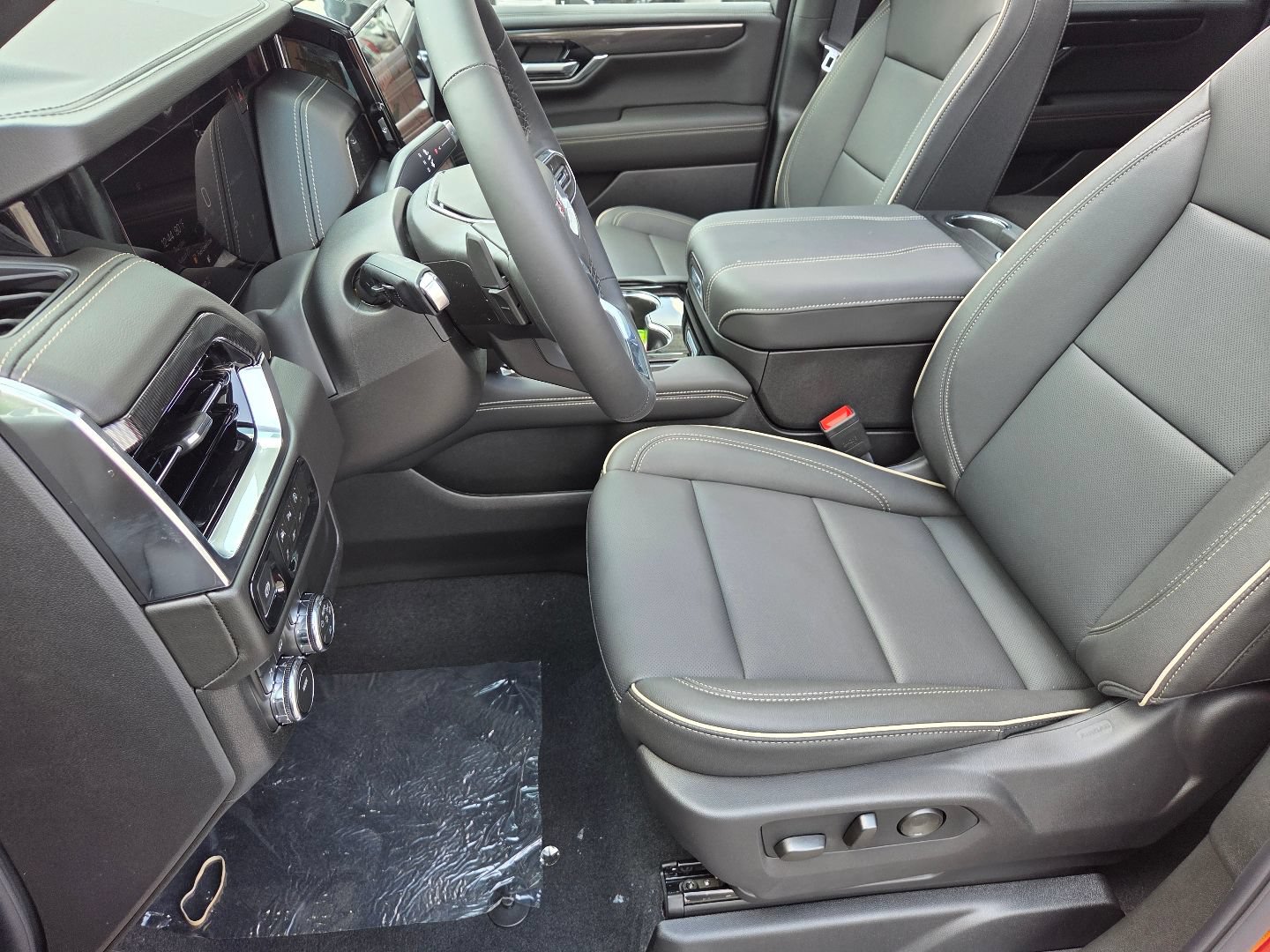 New 2026 GMC Yukon XL Elevation w/ Technology Package AWD/4WD image 27