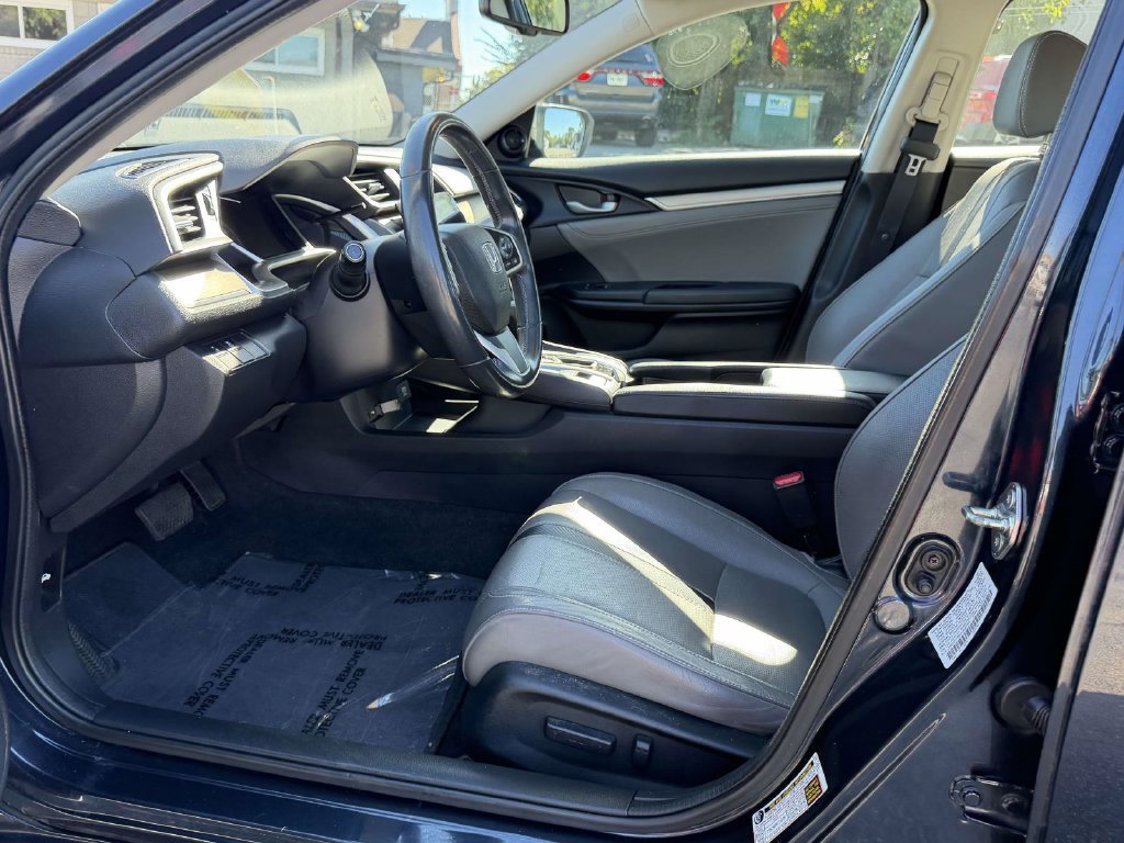 Used 2017 Honda Civic EX-L image 16