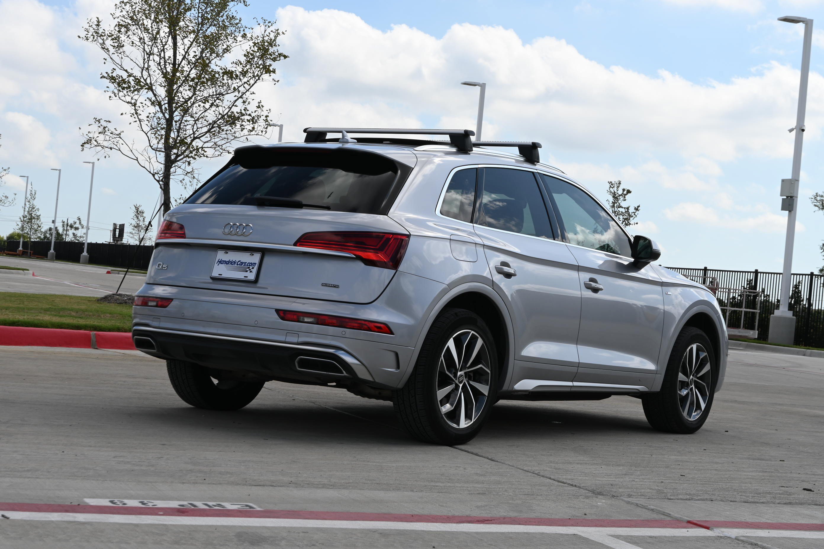 Used 2022 Audi Q5 2.0T Premium Plus w/ Premium Plus Package AWD/4WD image 9
