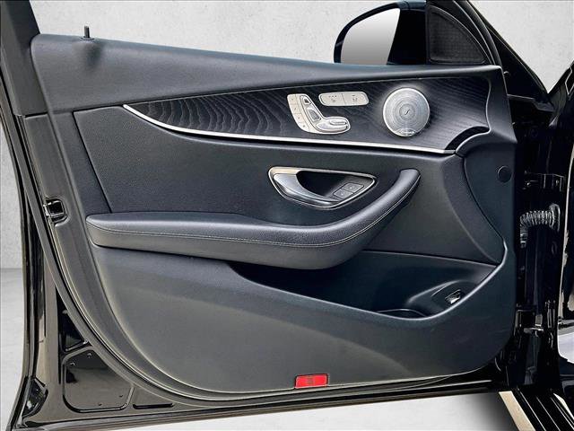 Used 2019 Mercedes-Benz E 300 image 18