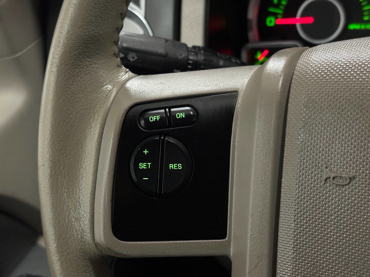 Used 2014 Ford Expedition XL RWD image 91