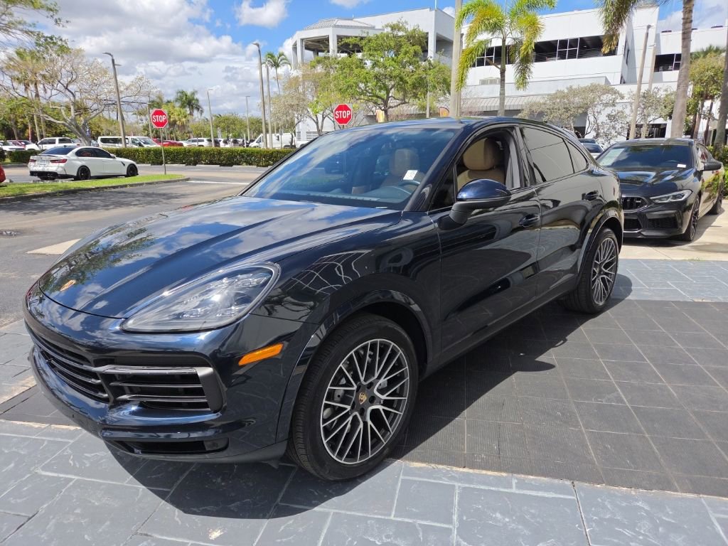 Used 2021 Porsche Cayenne Coupe image 15