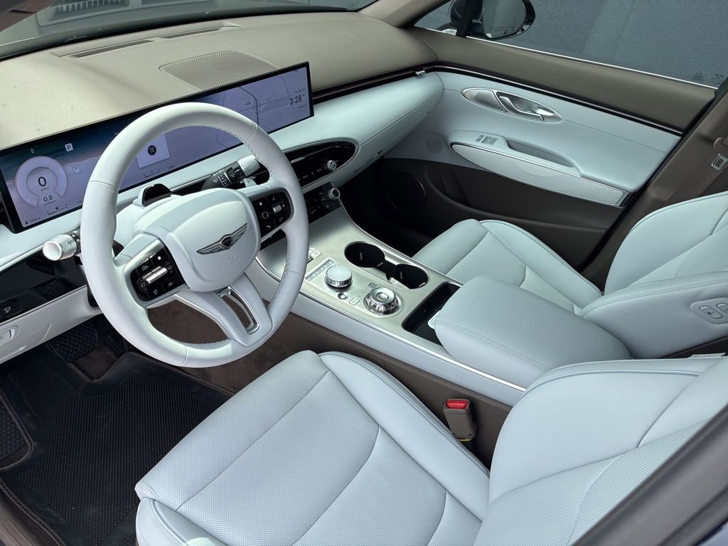 New 2026 Genesis GV70 2.5T Advanced AWD/4WD image 17