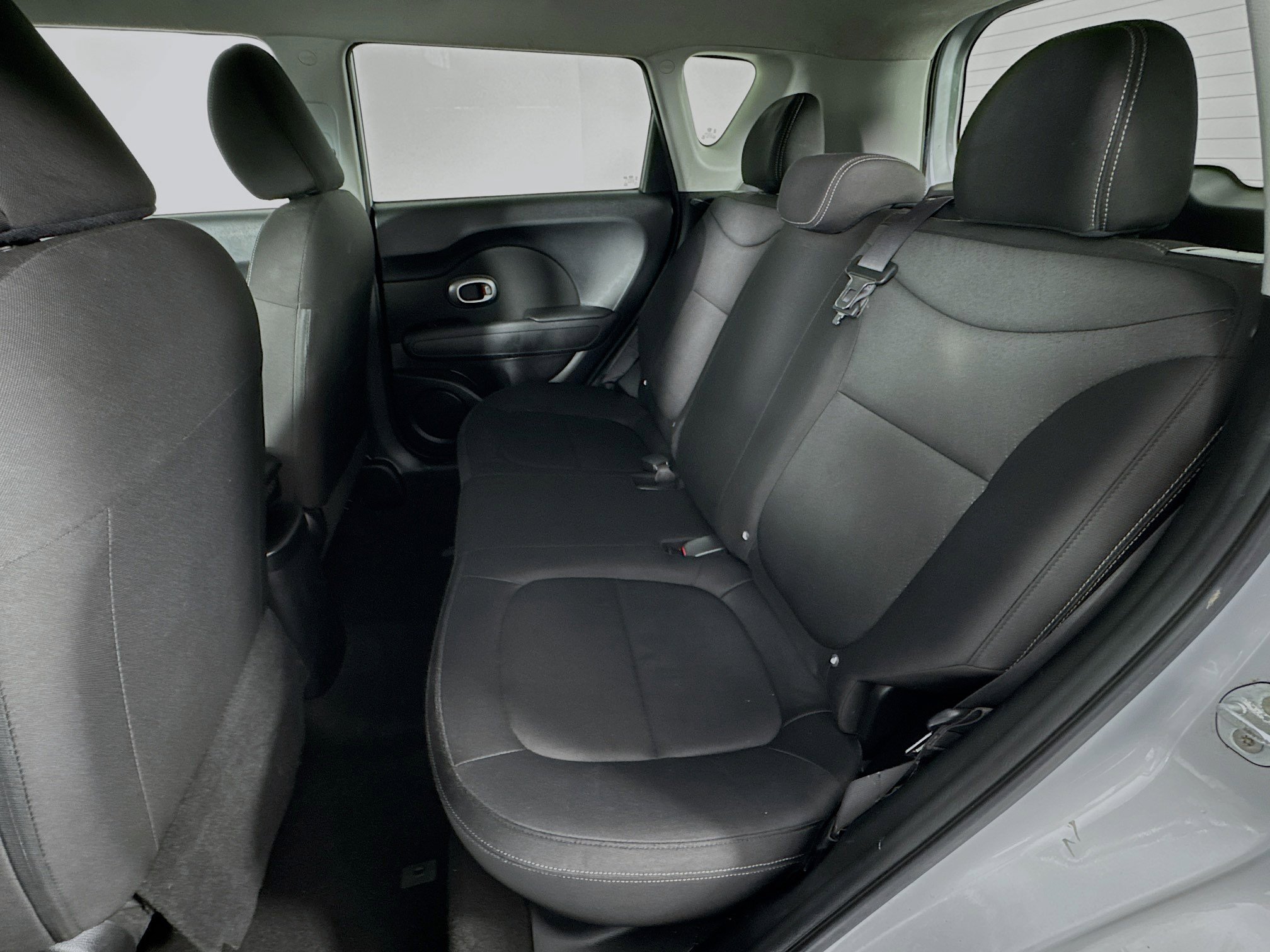 Used 2016 Kia Soul Base image 21