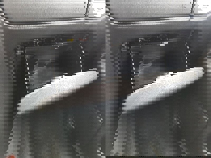 Used 2007 GMC Envoy Denali image 24