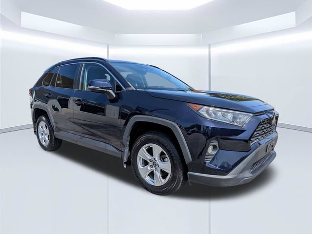 Used 2021 Toyota RAV4 XLE w/ Convenience Package AWD/4WD image 2