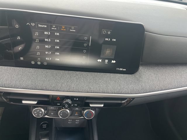 Used 2026 Nissan Kicks S FWD image 16