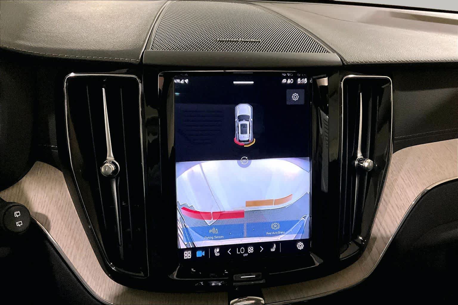 Used 2022 Volvo XC60 B6 Inscription w/ Advanced Package AWD/4WD image 28