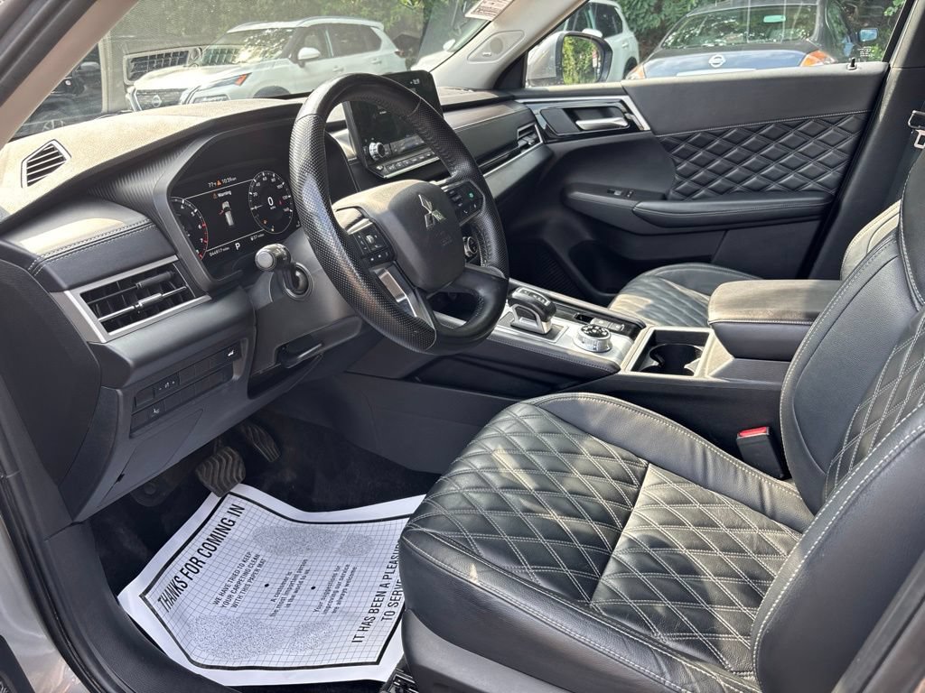 Used 2024 Mitsubishi Outlander SEL AWD/4WD image 9