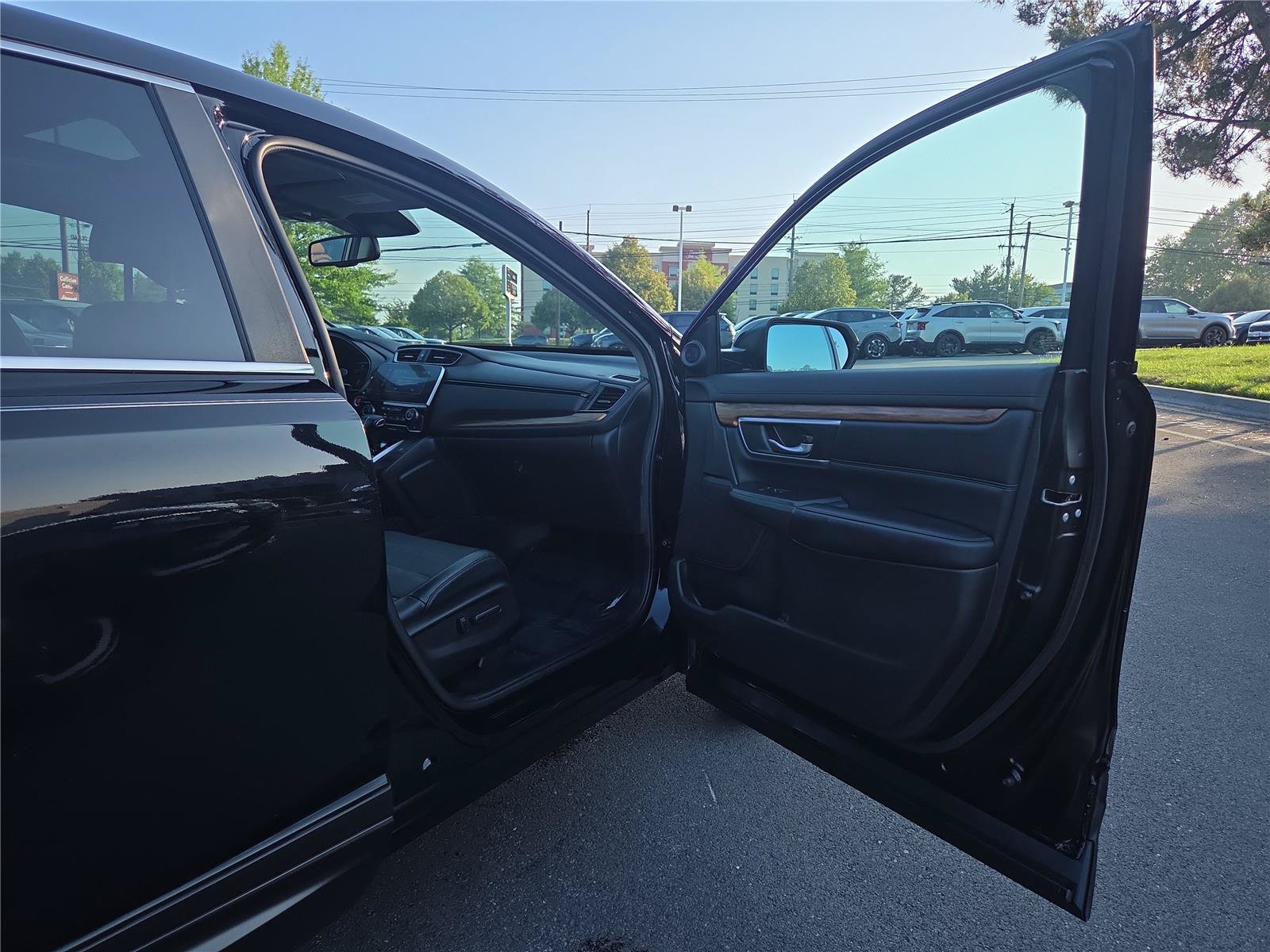 Used 2017 Honda CR-V EX-L image 30