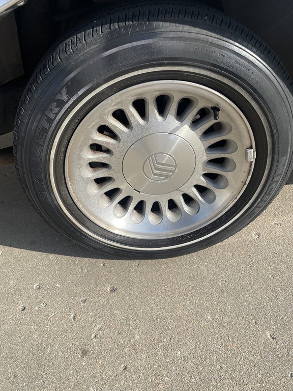 Used 2001 Mercury Grand Marquis LS image 25