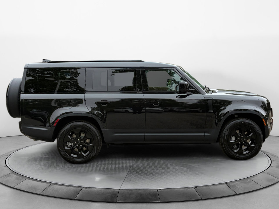 New 2026 Land Rover Defender 130 S AWD/4WD image 8