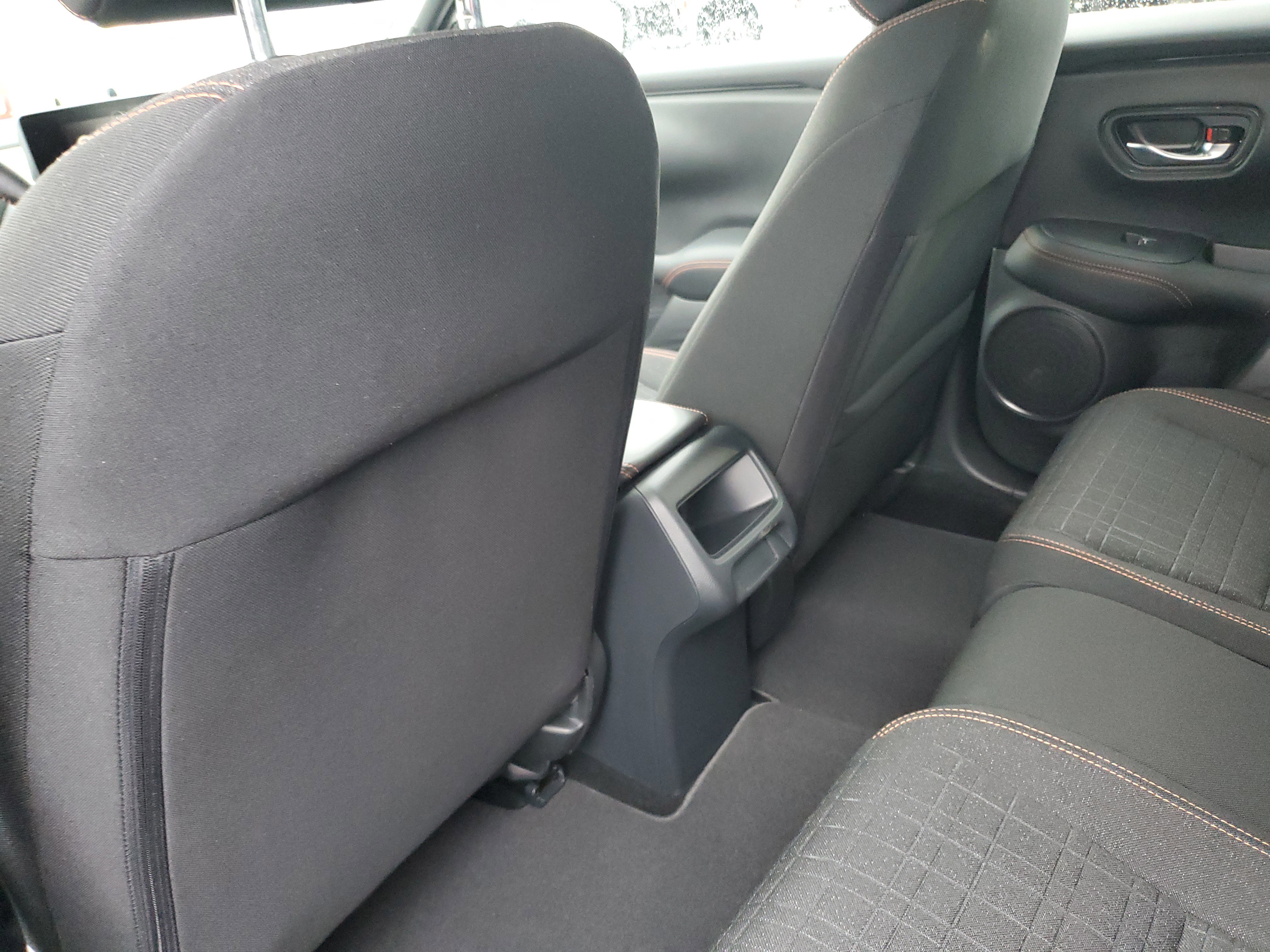 Used 2025 Honda HR-V Sport image 29