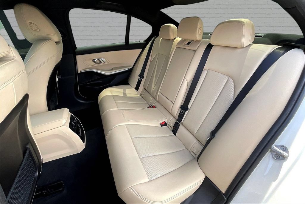 Used 2023 BMW M340i w/ Premium Package RWD image 22
