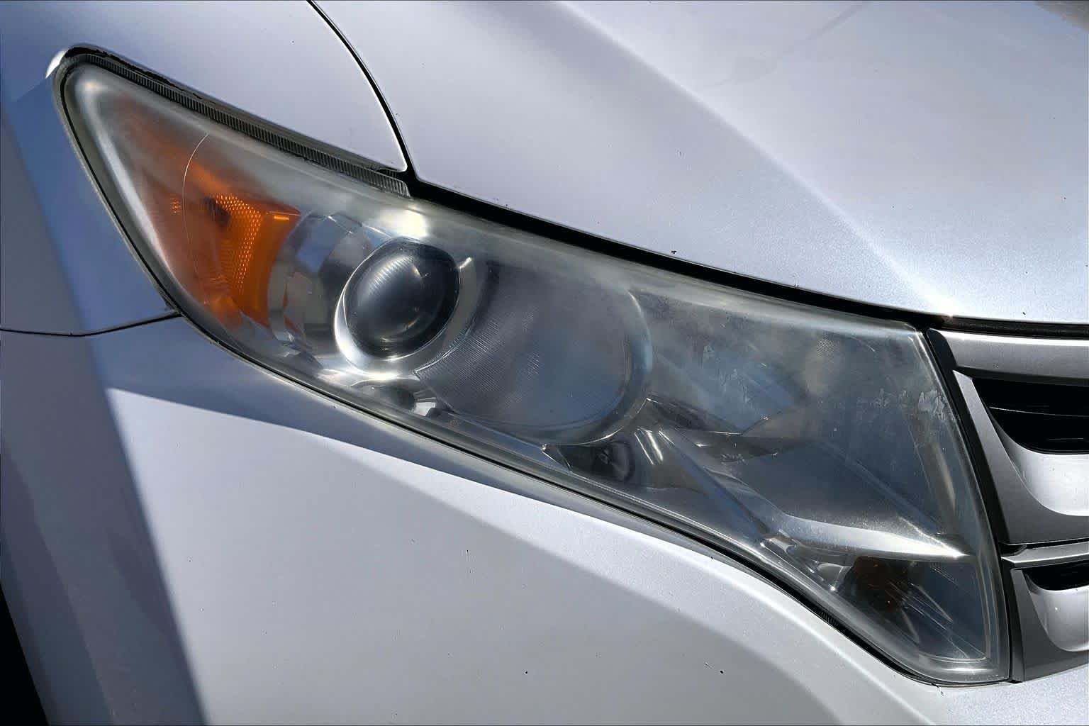 Used 2015 Toyota Venza LE AWD/4WD image 25