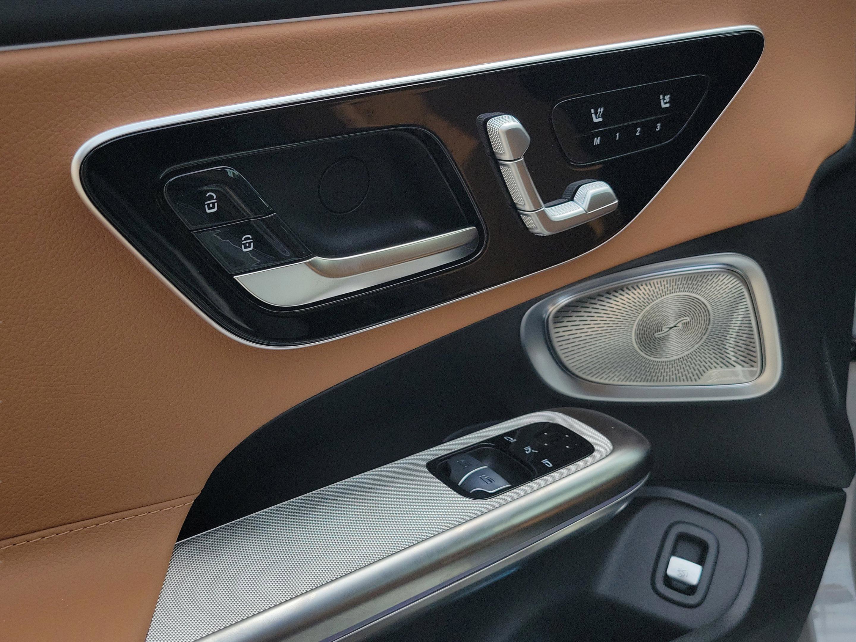 New 2026 Mercedes-Benz CLE 450 4MATIC Coupe image 7